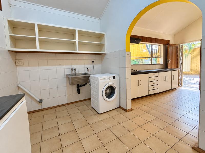 16 Bedroom Property for Sale in Brandwag Free State